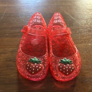 Old navy jelly sandals size 5